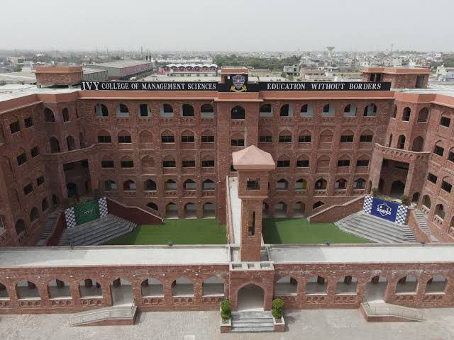 Roots IVY International College DHA - Lahore project site